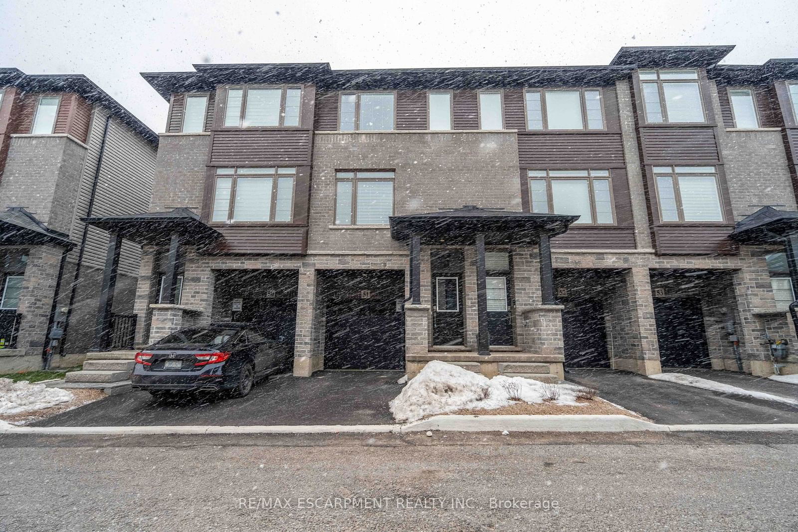 Townhouse for sale at 51-5000 Connor Drive, Lincoln, 981 - Lincoln Lake, L3J 0T4 - MLS: X11941618