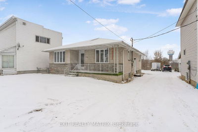 1052 Notre Dame St, Russell - 602 - Embrun image-0-2