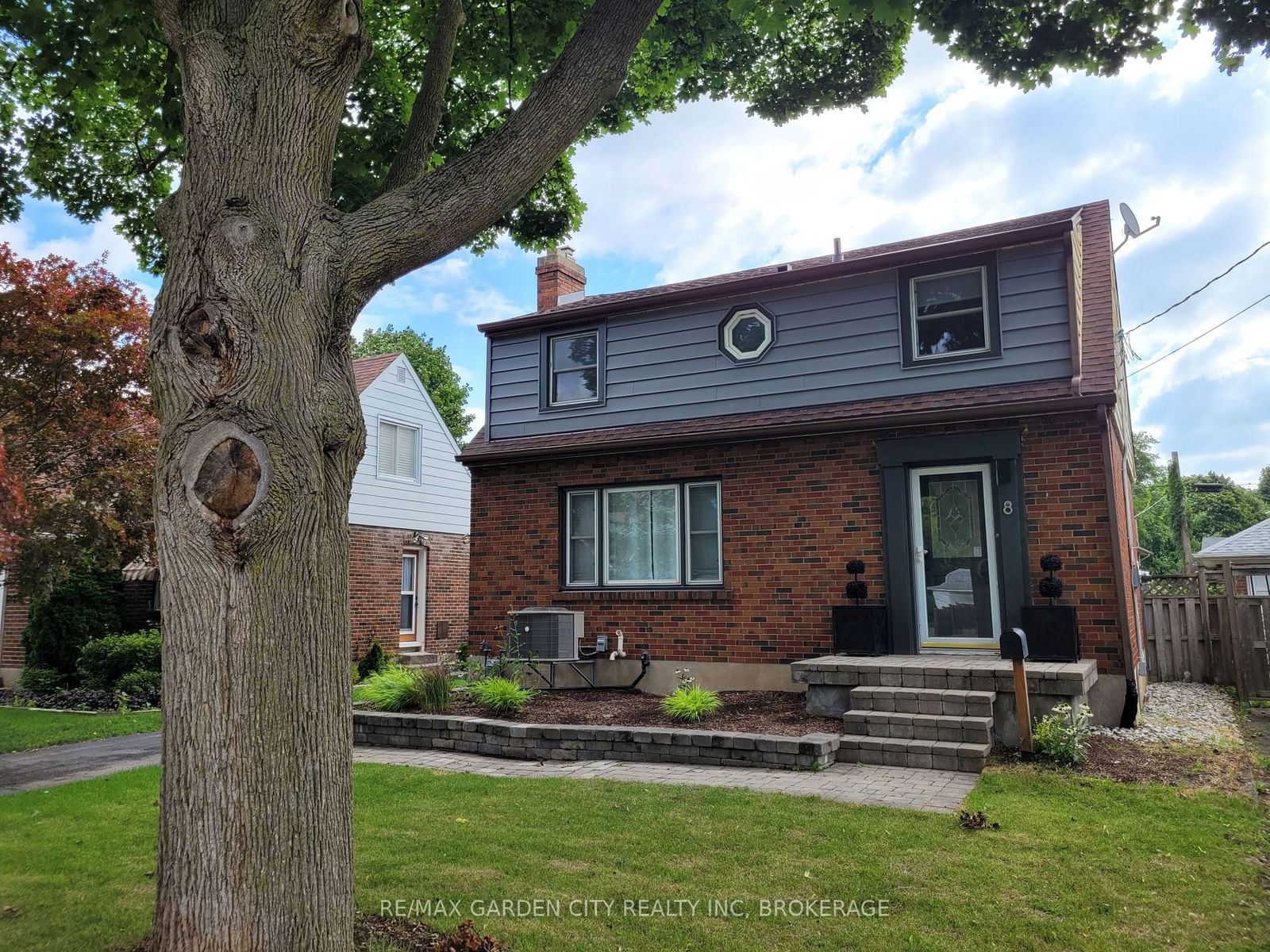 Detached House leased at BSMNT-8 CAMERON Road, St. Catharines, 450 - E. Chester, L2P 3E2 - MLS: X11941982