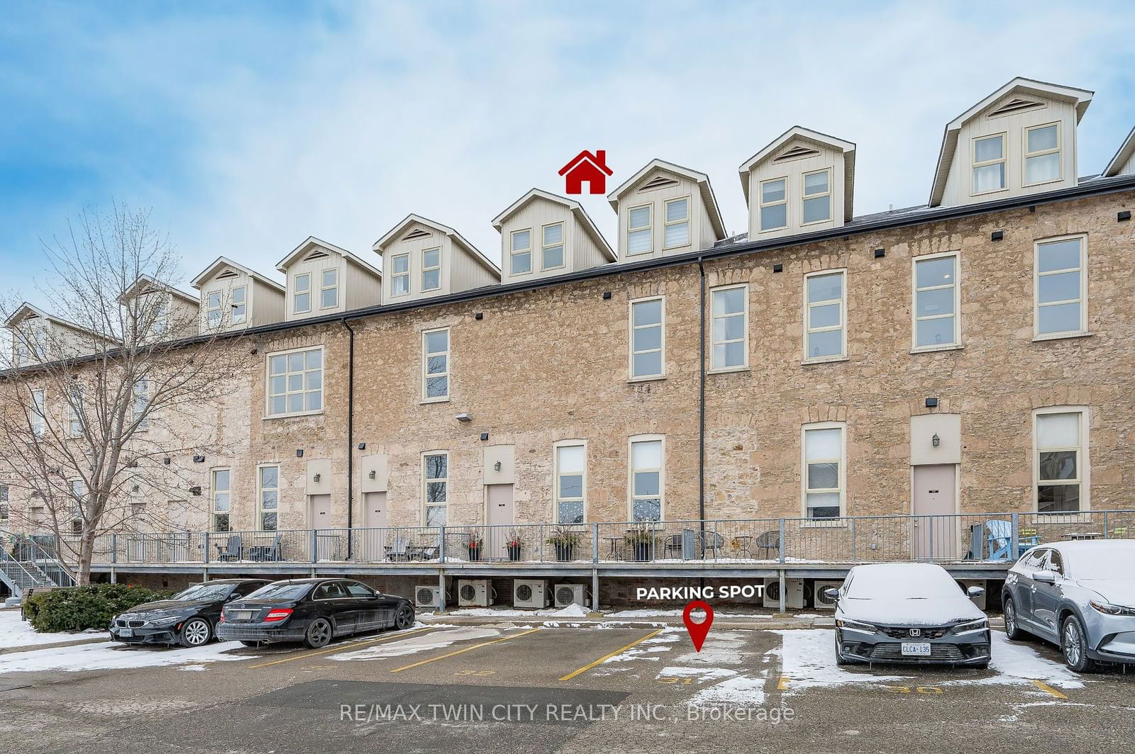 Townhouse sold at 114-25 Concession Street, Cambridge, N1R 2G6 - MLS: X11942025