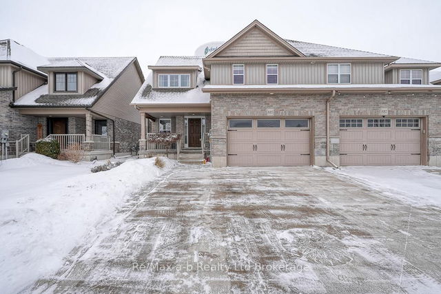885 Ridgewood Drive