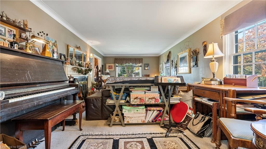 Listing Image 14