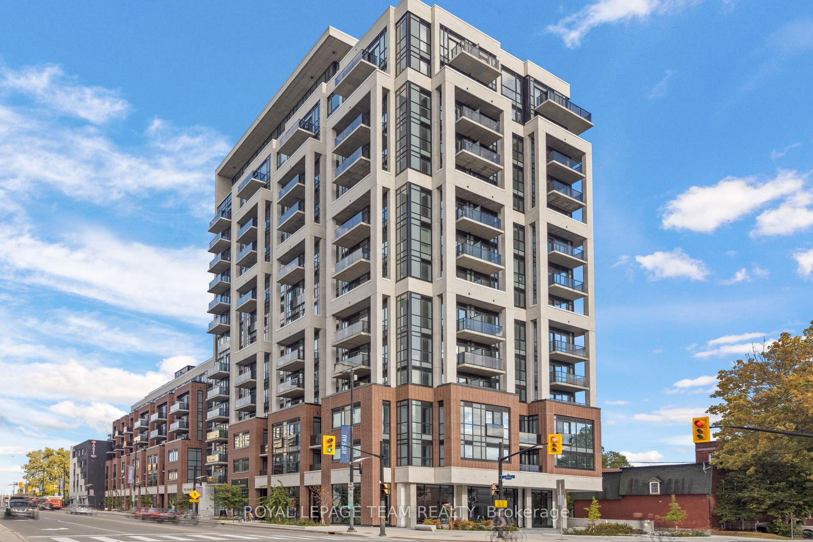 Condo leased at 409-560 Rideau Street, Lower Town - Sandy Hill, 4003 - Sandy Hill, K1N 0G3 - MLS: X11942237