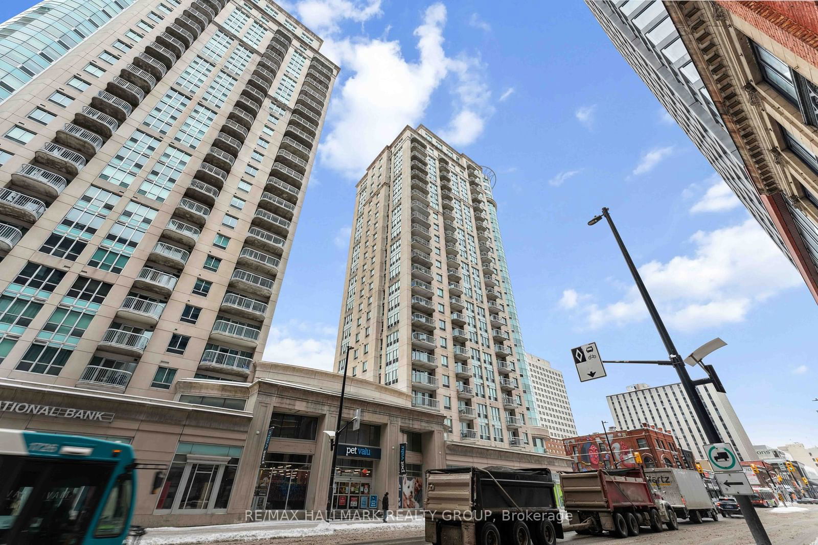 Condo for lease at 508-200 Rideau Street, Lower Town - Sandy Hill, 4003 - Sandy Hill, K1N 5Y1 - MLS: X11942443