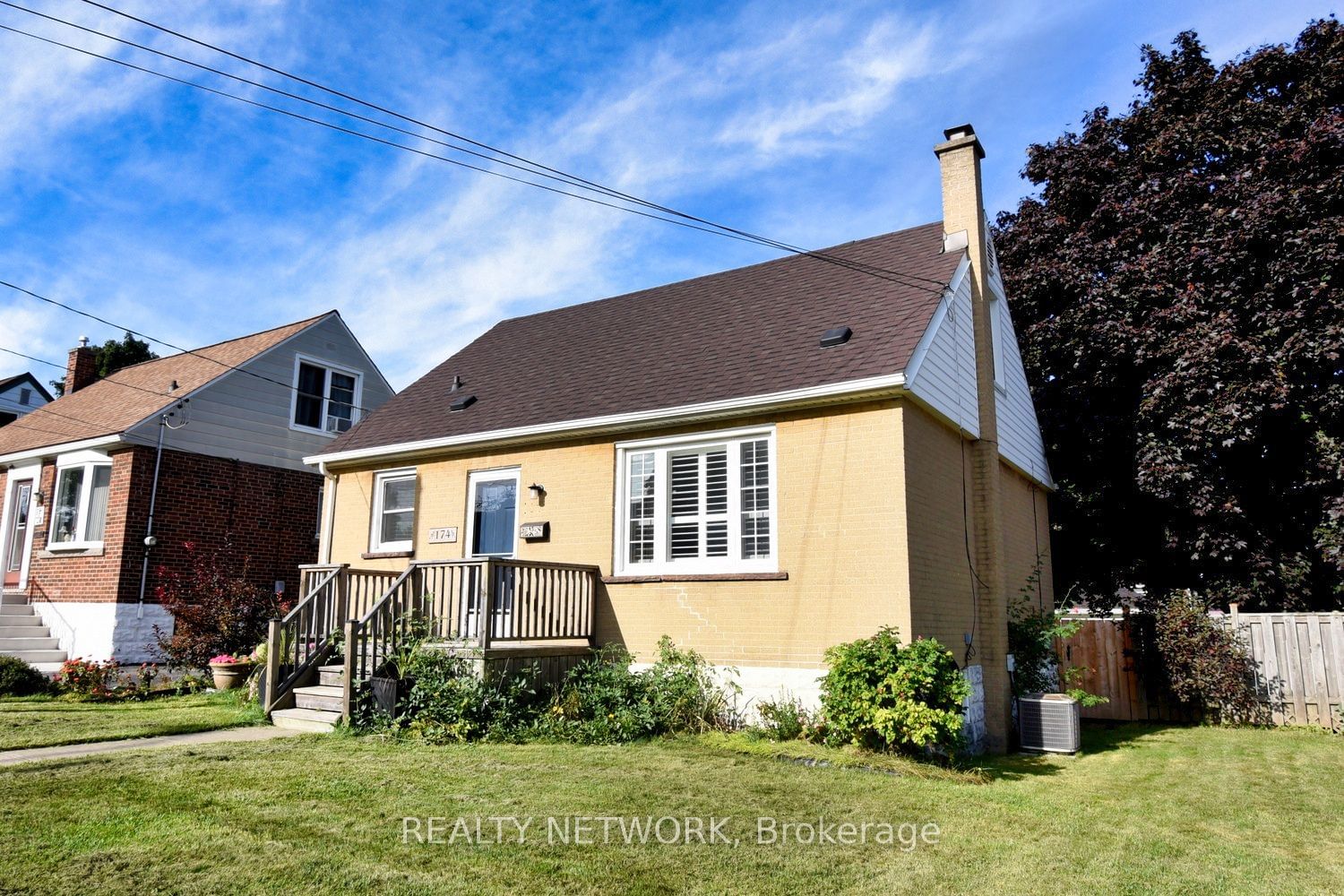 Detached House for sale at 174 East 12th Street, Hamilton, Inch Park, L9A 3X6 - MLS: X11942490