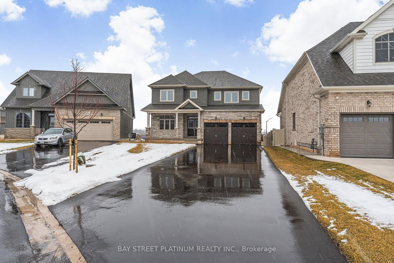 74 Oriole Cres, Port Colborne, L3K 6E2 | Image 2