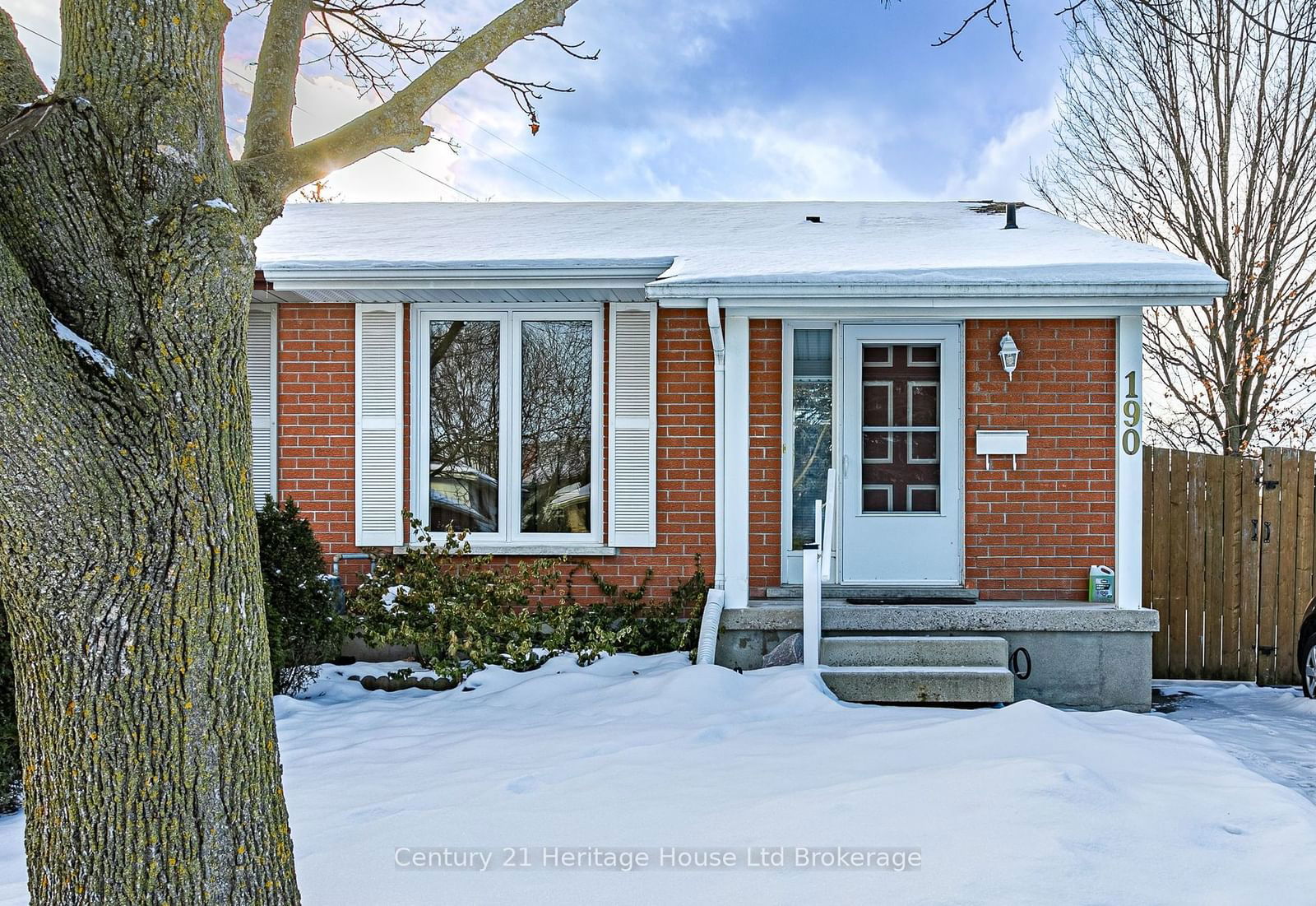 Semi-Detached House sold at 190 East Park Drive, Woodstock, Woodstock - South, N4S 3N2 - MLS: X11942710