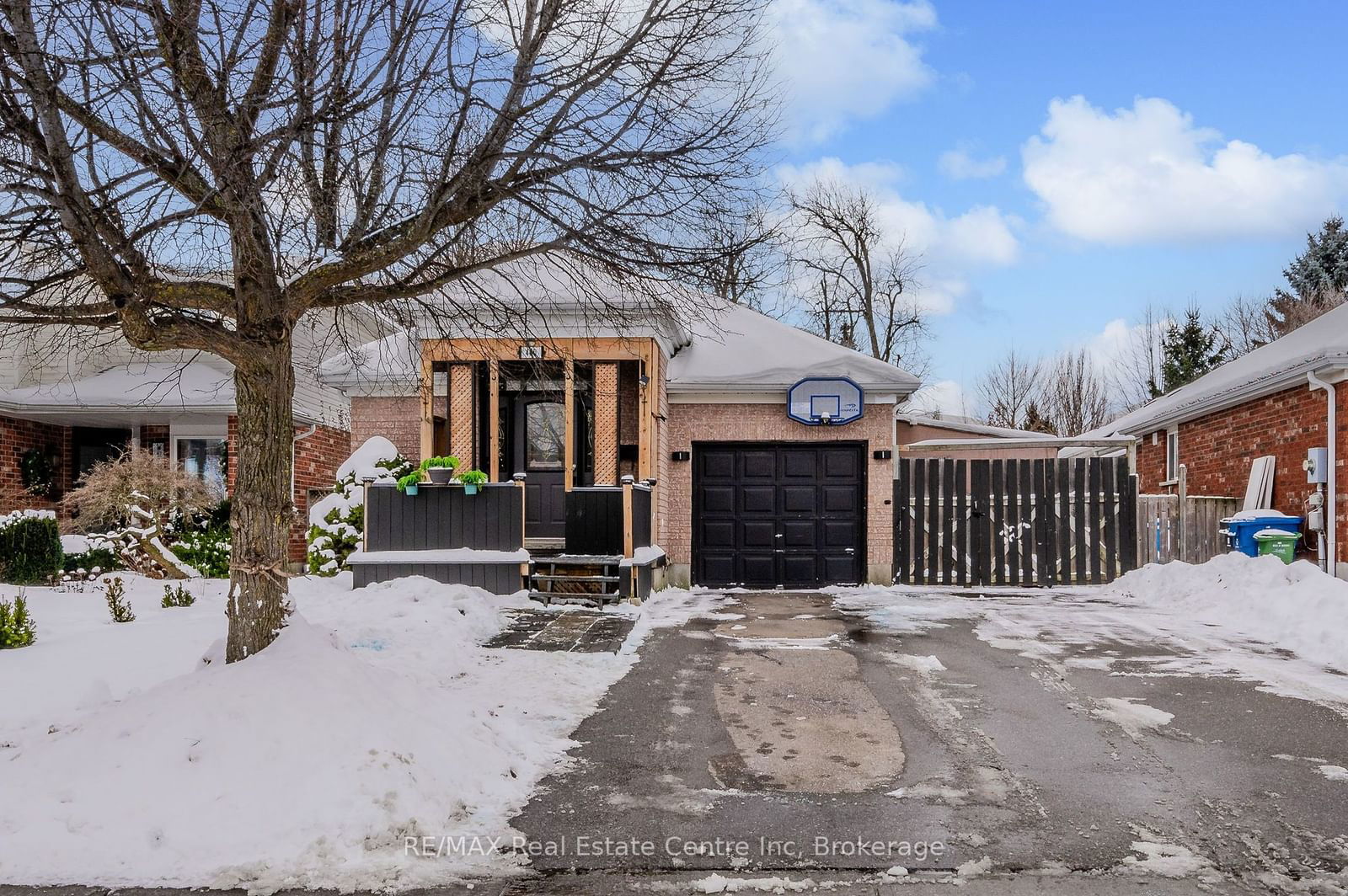 Detached House for sale at 400 Starwood Drive, Guelph, Grange Hill East, N1E 7A4 - MLS: X11942731