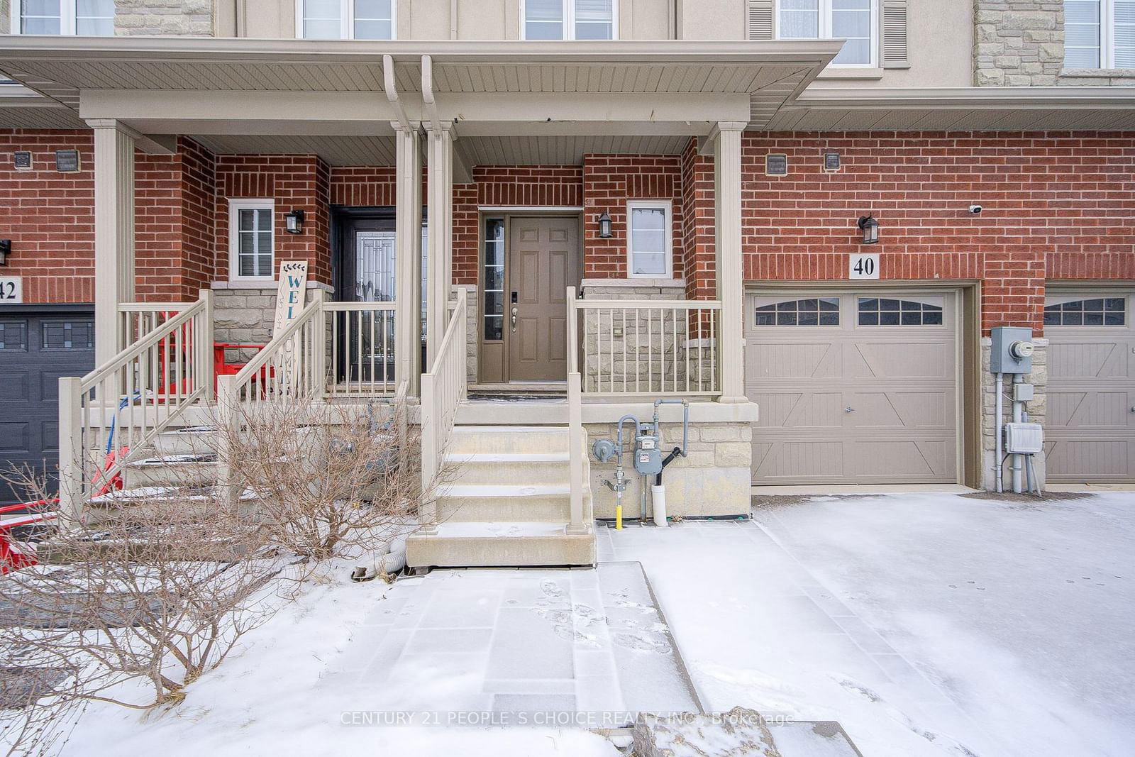 Townhouse for sale at 40 Bradbury Road, Hamilton, Stoney Creek Mountain, L8J 0L1 - MLS: X11942837