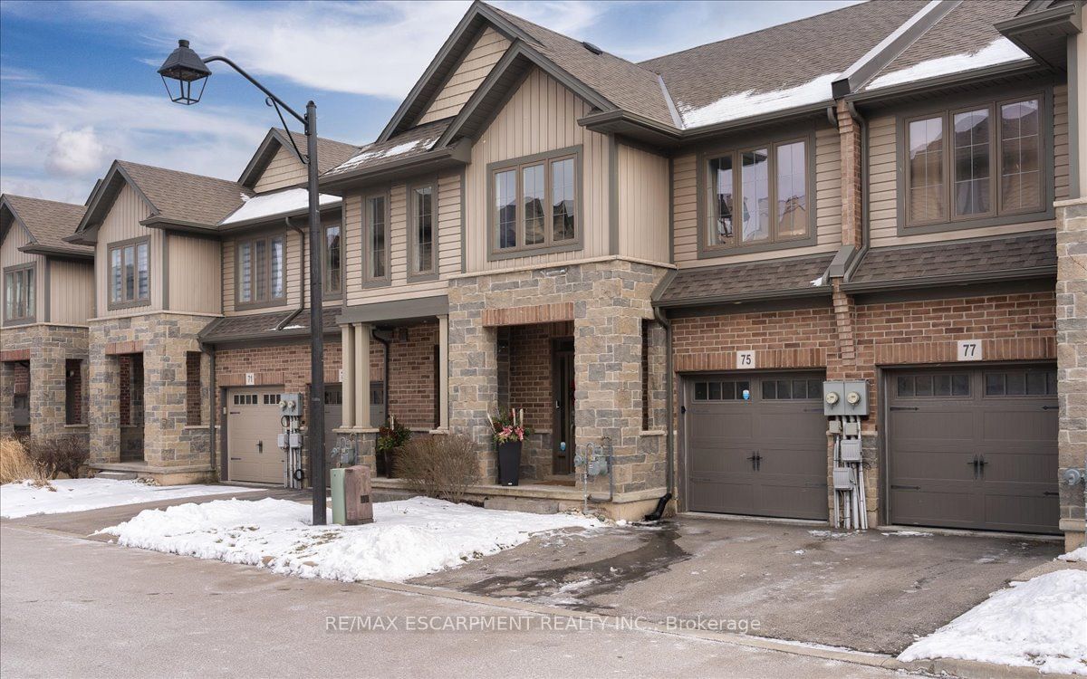 Townhouse for sale at 75 Southshore Crescent, Hamilton, Stoney Creek, L8E 0J3 - MLS: X11942919