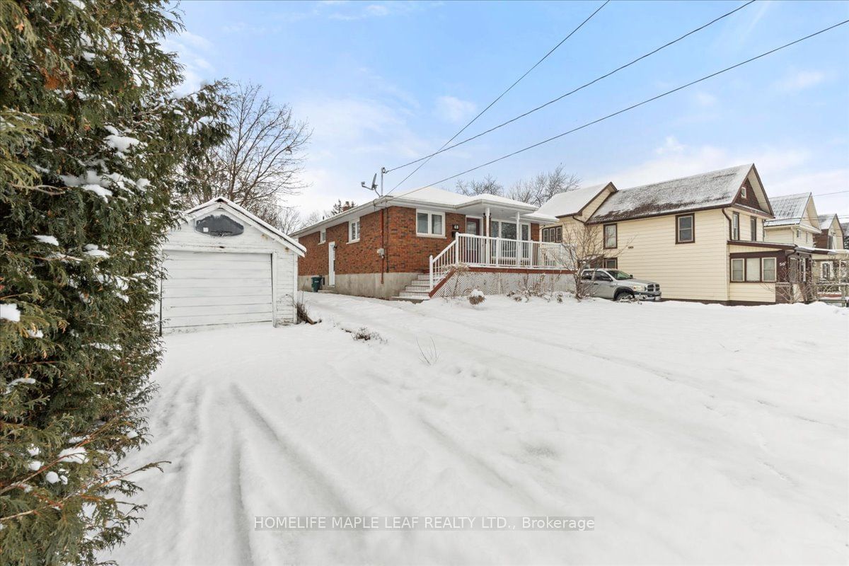 Detached House for sale at 48 Ritchie Avenue, Belleville, K8P 3W1 - MLS: X11942948