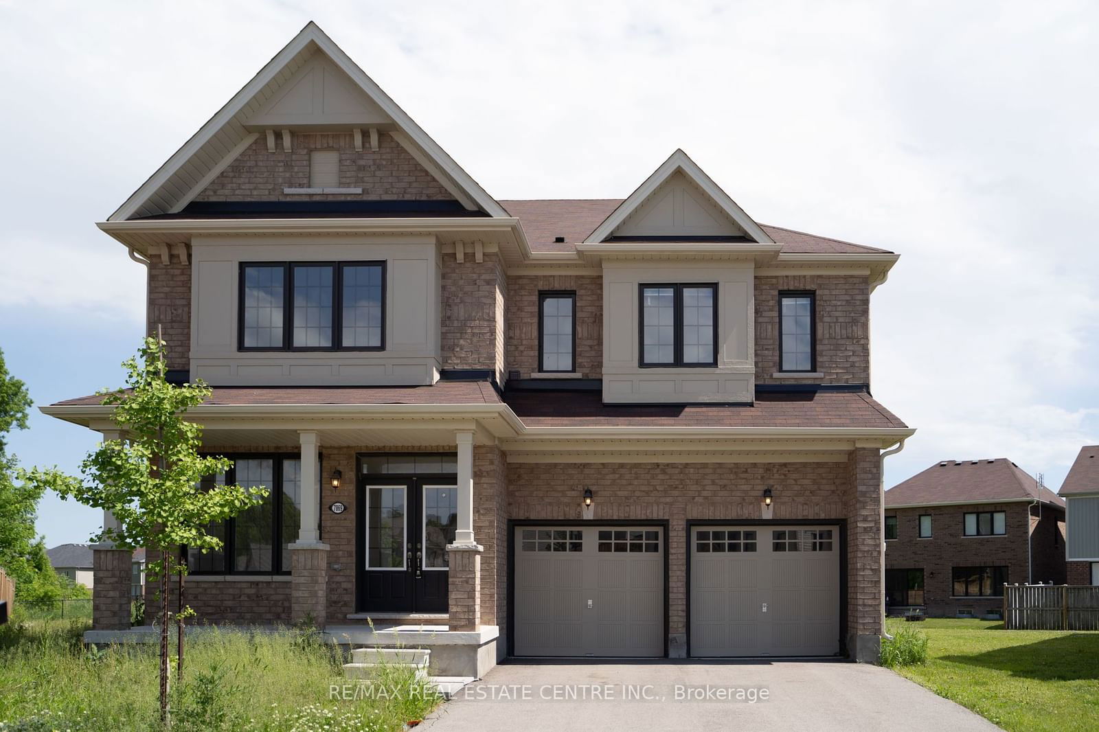 Detached House for lease at 7869 Buckeye Crescent, Niagara Falls, L2H 2Y6 - MLS: X11943095