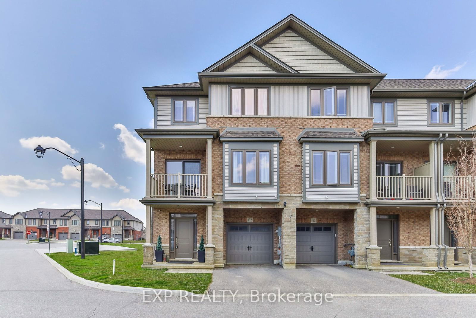 Townhouse for sale at 172-77 Diana Avenue, Brantford, N3T 0R6 - MLS: X11943191