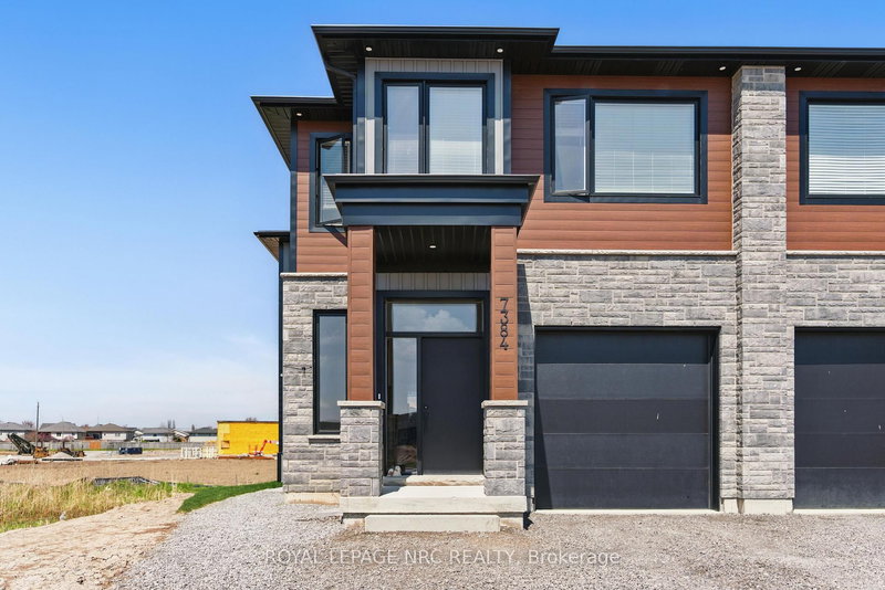 7384 Splendour Dr, Niagara Falls, L2H 3V8 | Image 3