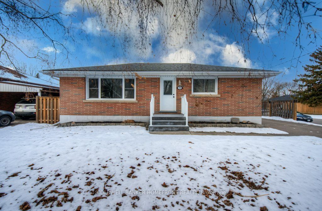 Detached House for sale at 73 Norman Street, Brantford, N3R 2Y3 - MLS: X11943273