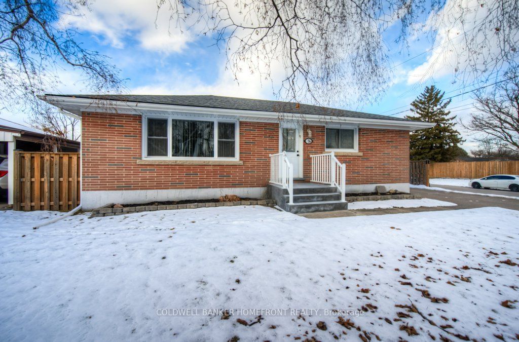 Detached House for sale at 73 Norman Street, Brantford, N3R 2Y3 - MLS: X11943273