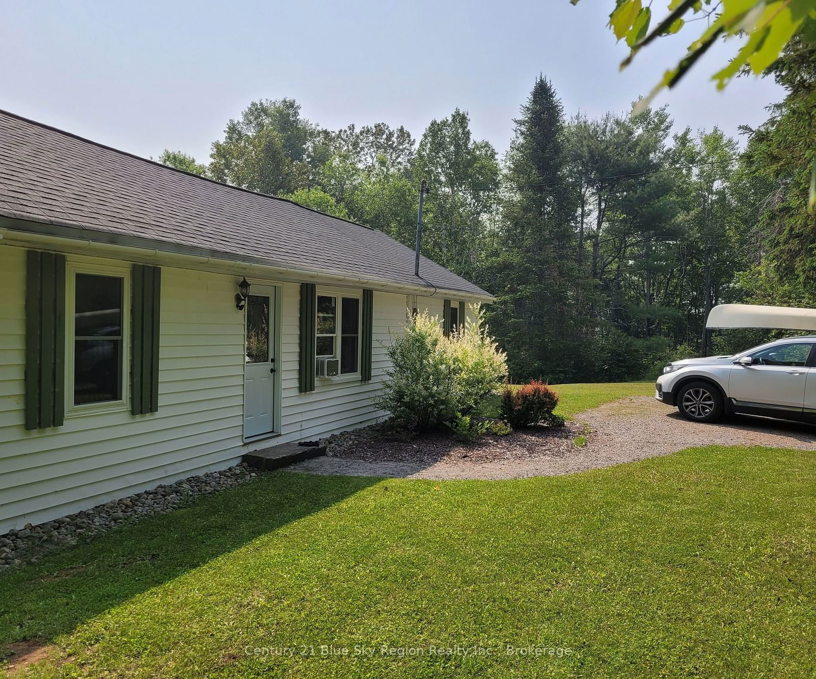 Detached House sold at 3811 Brunel Road, Lake of Bays, P0B 1A0 - MLS: X11943297