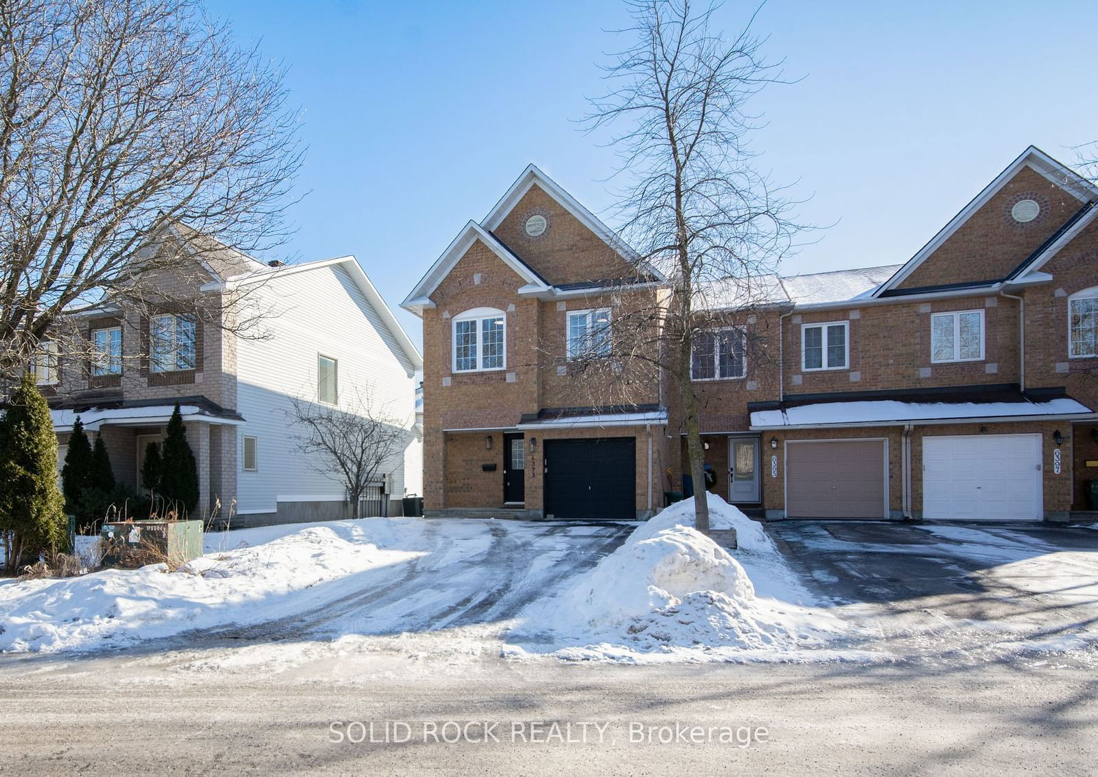 Townhouse for sale at 6393 Sablewood Place, Orleans - Convent Glen and Area, 2009 - Chapel Hill, K1C 7L7 - MLS: X11943539