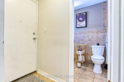 Unit 10 — 3314 Menno St, Lincoln -  image-0-3