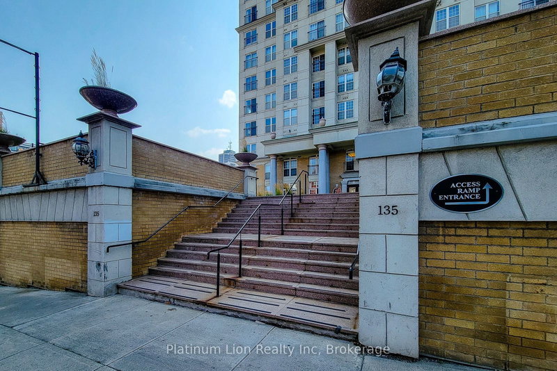 402 - 135 James St S, Hamilton, L8P 2Z6 | Image 2