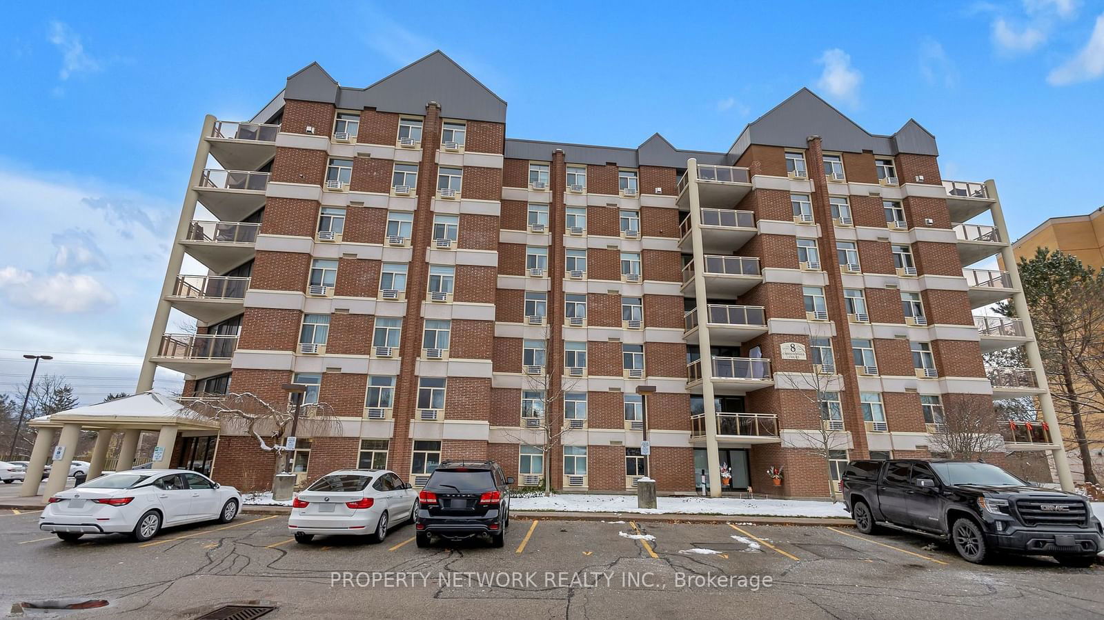 Condo for sale at 106-8 Christopher Court, Guelph, Hanlon Creek, N1G 4N7 - MLS: X11944027