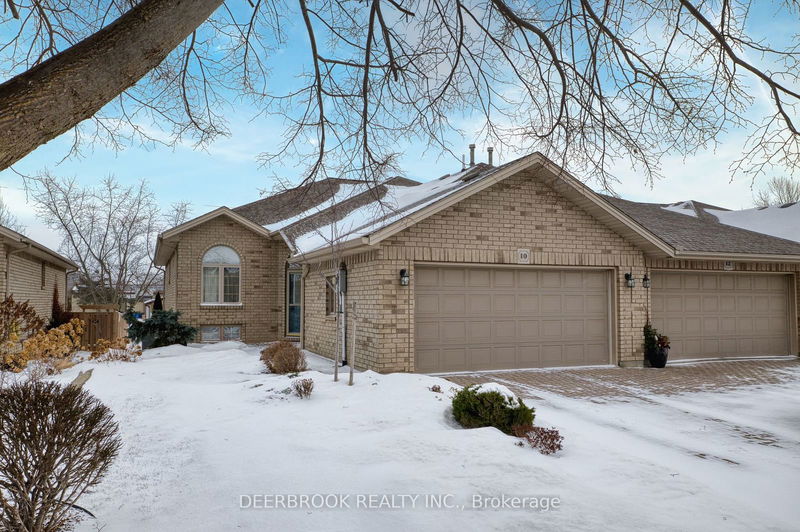 10 Queen's Hill Cres, Leamington - Leamington image-0-0