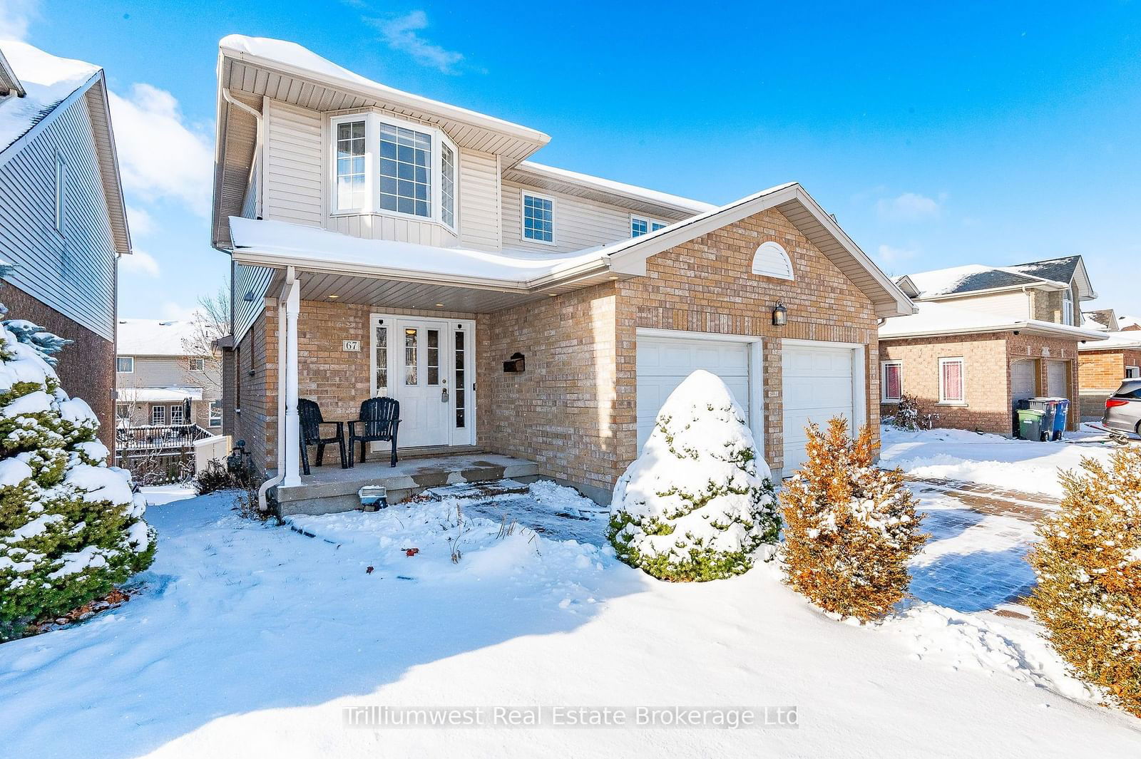 Detached House for sale at 67 MUNROE Crescent, Guelph, Clairfields, N1G 5E4 - MLS: X11944115