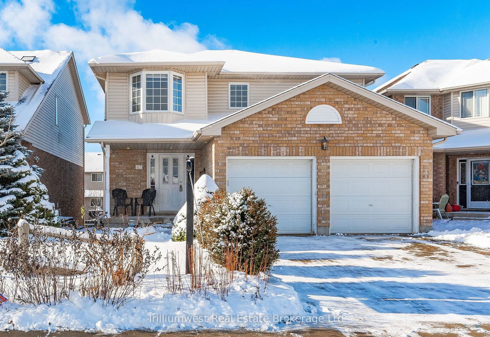 Detached House for sale at 67 MUNROE Crescent, Guelph, Clairfields, N1G 5E4 - MLS: X11944115