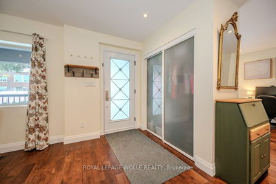 46 Roslin Ave, Waterloo -  image-0-2