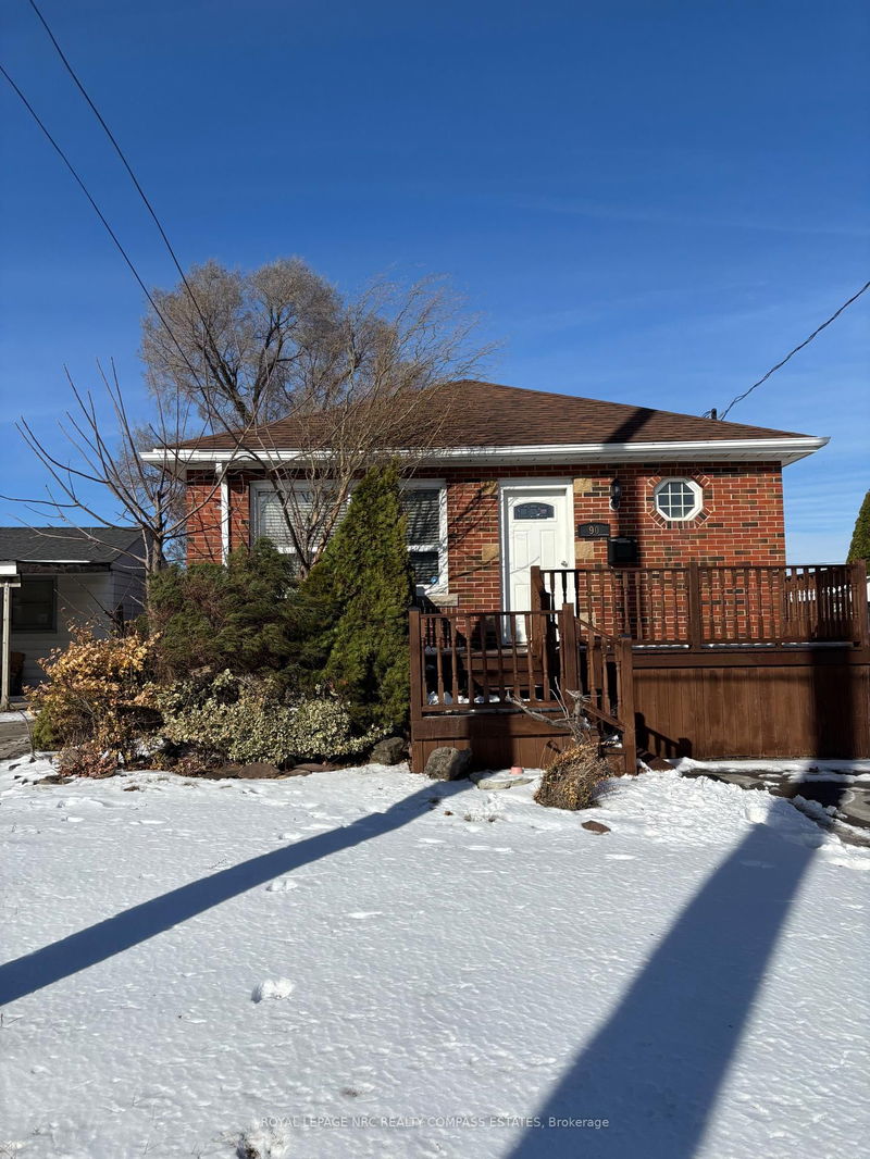 home for lease on 90 St Davids Road