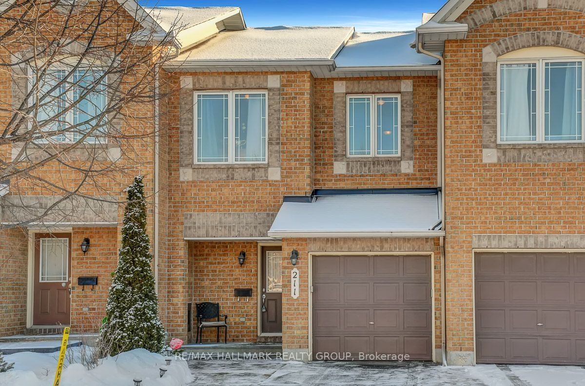 Townhouse for sale at 211 Sorento Street, Barrhaven, 7709 - Barrhaven - Strandherd, K2J 0B6 - MLS: X11944876