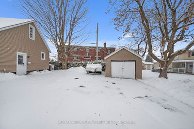 694 De L'eglise St, Vanier and Kingsview Park - 3404 - Vanier image-0-2