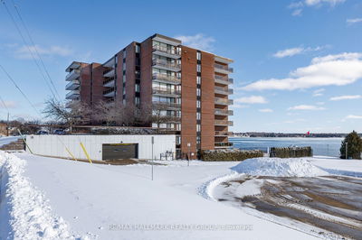 Unit 405 — 55 WATER St, Brockville - 810 - Brockville image-0-4