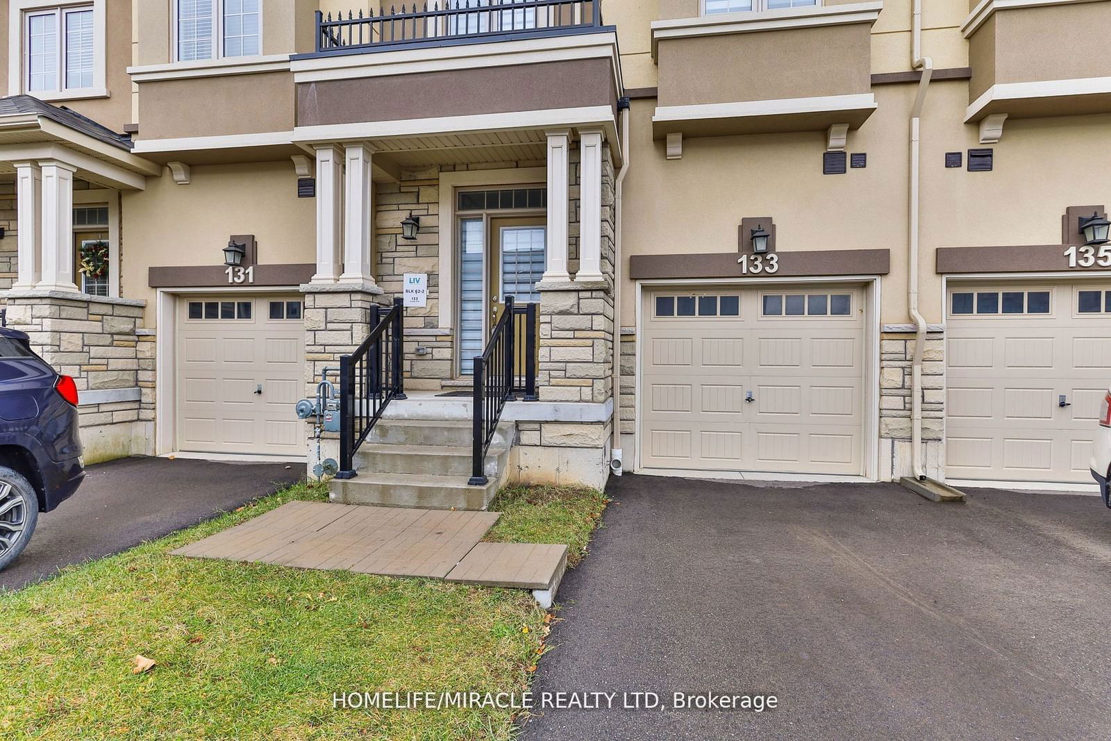 Townhouse for lease at 133 Flagg Avenue, Brant, Paris, N3L 0J8 - MLS: X11945283