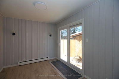 Unit 1 — 627 Commissioners Rd, London - South R image-0-3