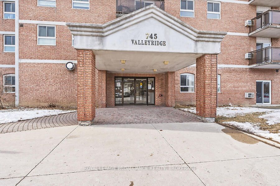 Condo for sale at 309-745 Davis Drive, Kingston, East Gardiners Rd, K7M 8J4 - MLS: X11945426