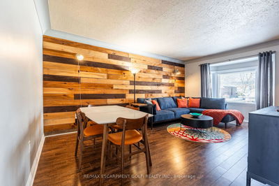 20 Cameron Rd, St. Catharines - E. Chester image-0-3