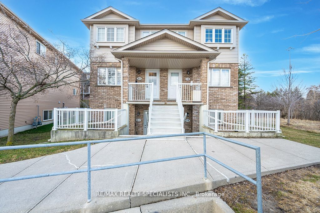 Townhouse for sale at 8A-50 Howe Drive, Kitchener, N2E 0E3 - MLS: X11945653