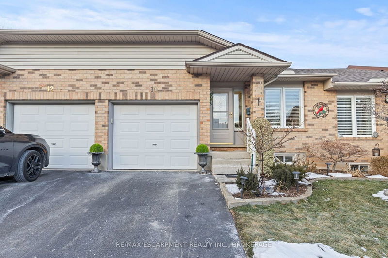 home for sale on 10-19 Bartlett Avenue