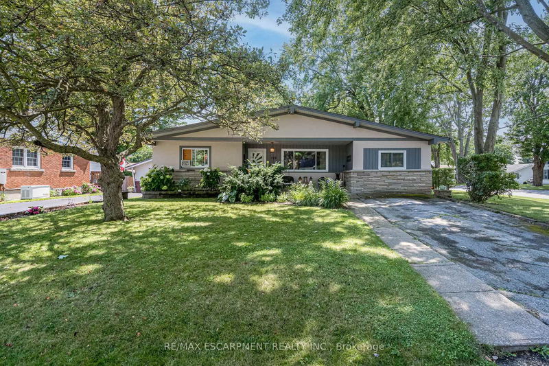 home for sale on 328 Fairview Avenue W
