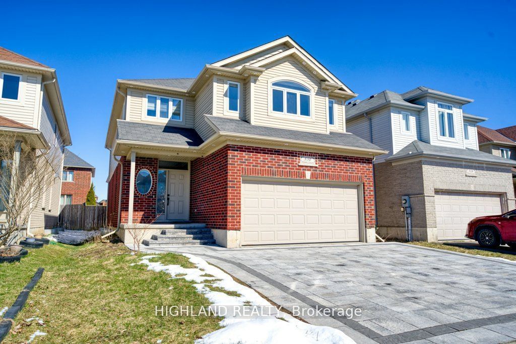 Detached House for sale at 530 Wasaga Crescent, Waterloo, N2V 2Y8 - MLS: X11945976