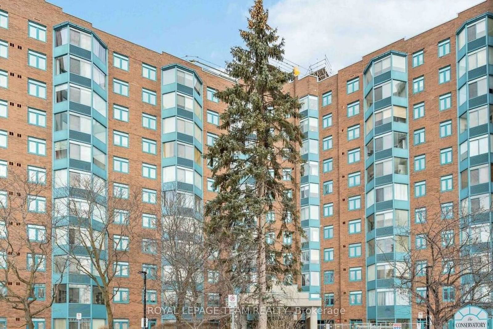 Condo for sale at 404-1025 Grenon Avenue, Britannia Heights - Queensway Terrace N and Area, 6202 - Fairfield Heights, K2B 8S5 - MLS: X11946466