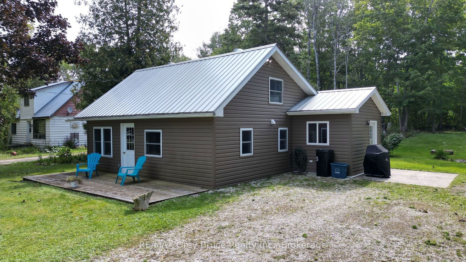 Detached House for sale at 549 Stokes Bay Road, Northern Bruce Peninsula, Northern Bruce Peninsula, N0H 1W0 - MLS: X11946494