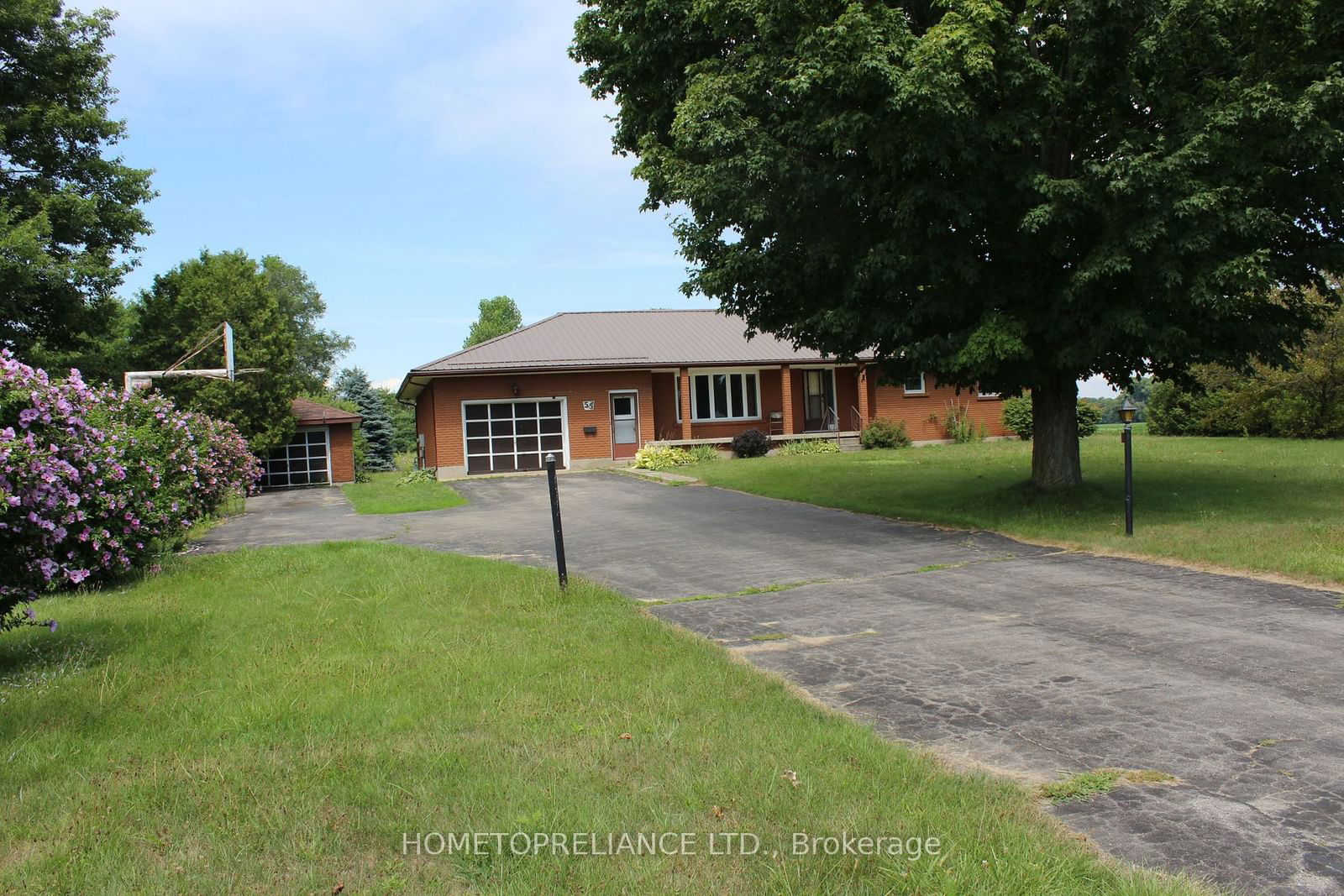 Building at 55 Wellington Street, Bayham, Port Burwell