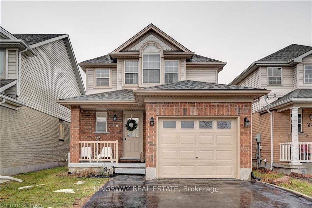 Detached House for sale at 19 Sofron Drive, Cambridge, N3C 4G5 - MLS: X11946586