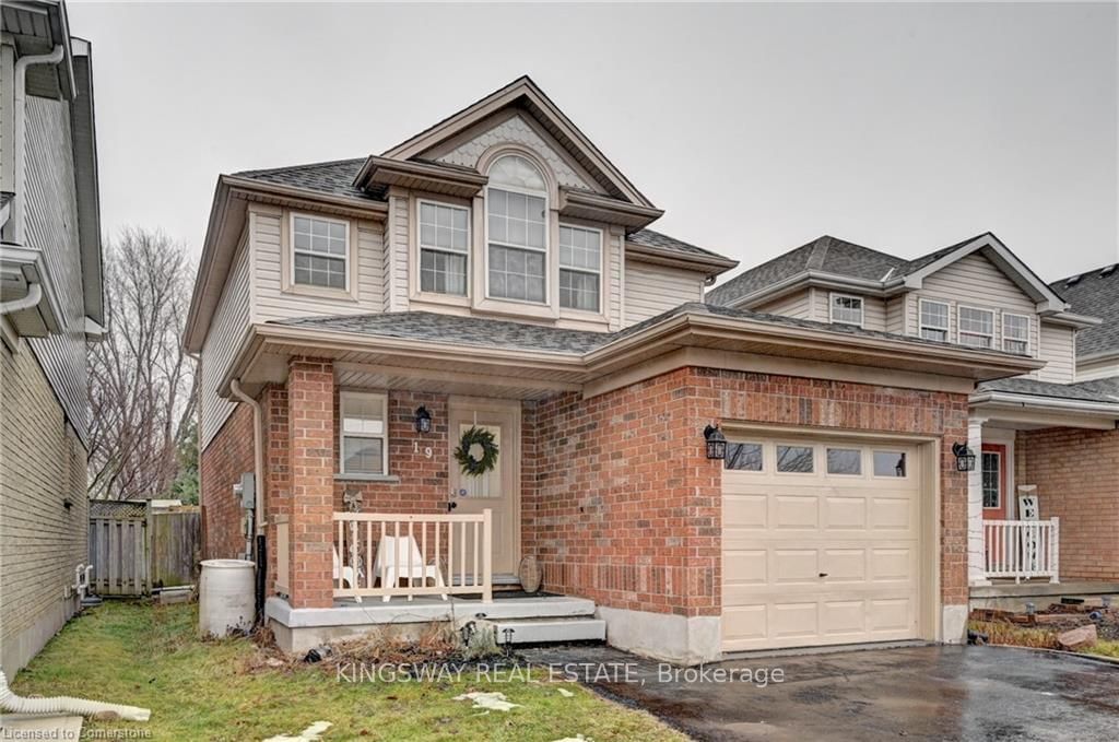 Detached House for sale at 19 Sofron Drive, Cambridge, N3C 4G5 - MLS: X11946586