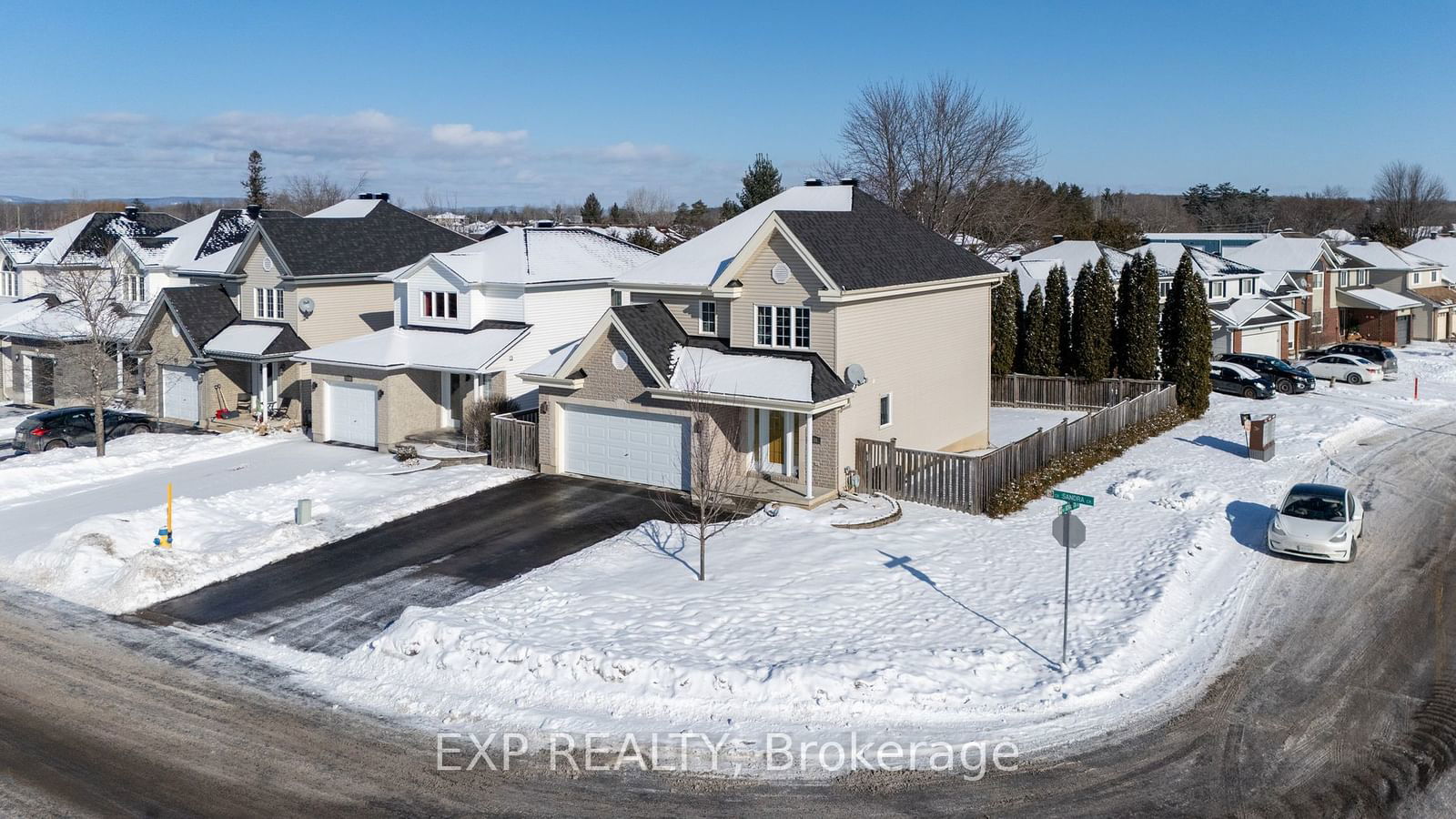 Detached House for sale at 151 SANDRA Crescent, Clarence-Rockland, 606 - Town of Rockland, K4K 1N7 - MLS: X11946647