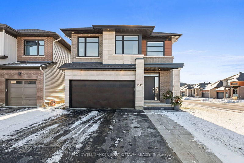 home for sale on 860 Atrium Ridge