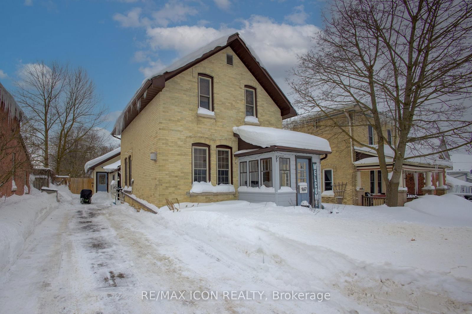 Detached House sold at 167 Elgin Street, Wellington North, Mount Forest, N0G 2L1 - MLS: X11946823