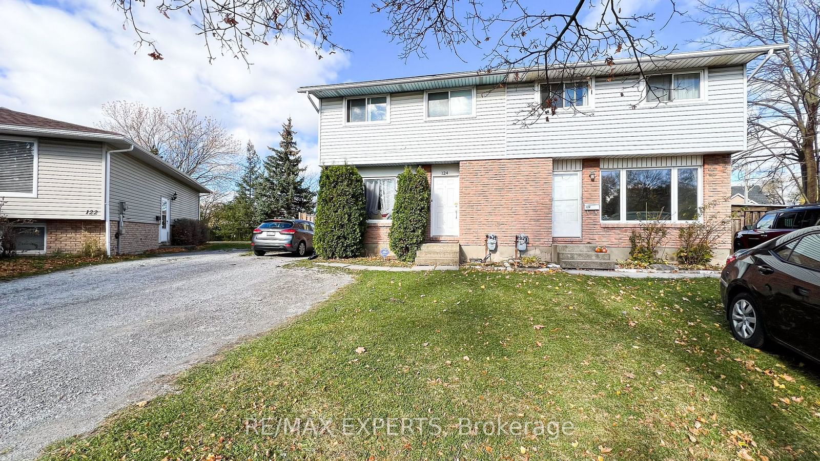 Semi-Detached House for sale at 124 Romy Crescent, Thorold, 558 - Confederation Heights, L2V 4L3 - MLS: X11946824